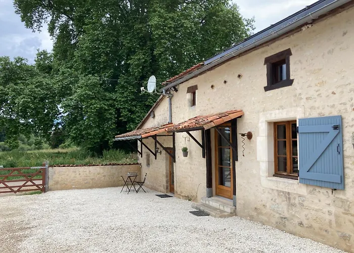 Bed and breakfast Vie De Reve Nanteuil-en-Vallée